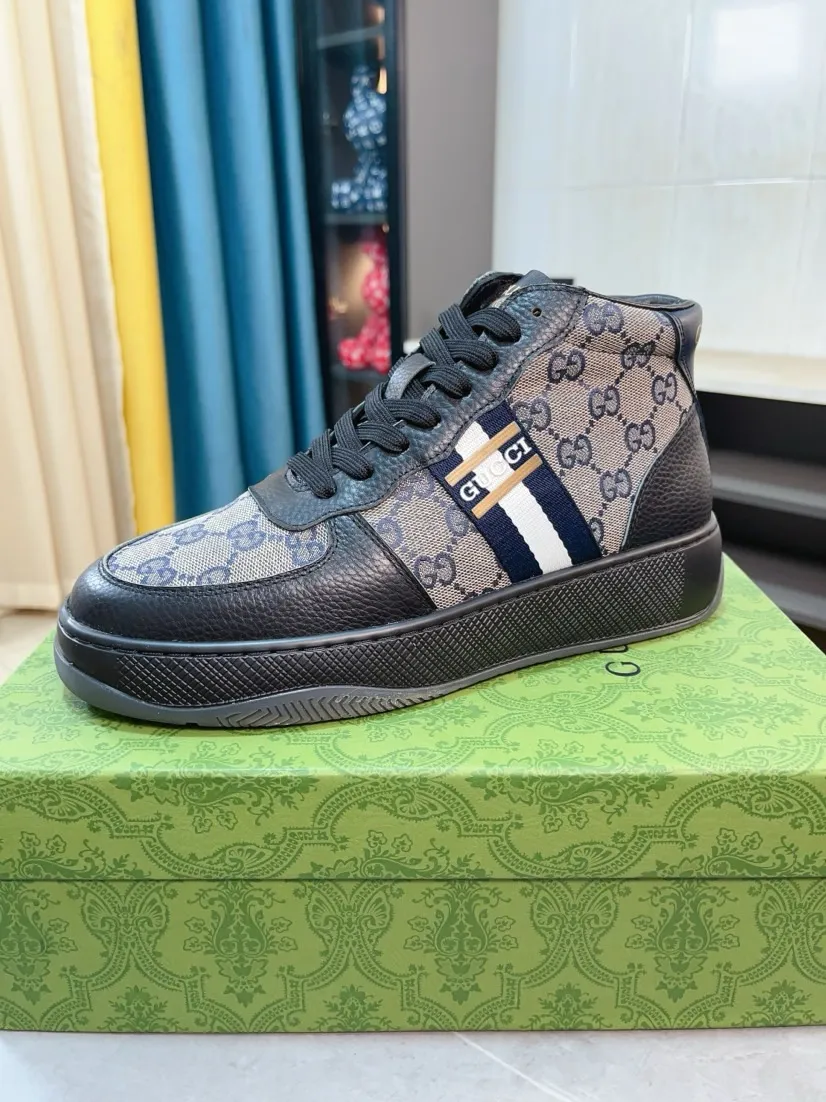 Men's shoes 💰438🌹🌹GUCCI [Gucci] New high-top men's shoes, a high-end brand, the latest fashionable casual men's shoes, trendy and versatile, relaxed and sporty style, uppers imported from Italy, first-layer cowhide, genuine leather lining, and ultra-fine workmanship. Original personalized fashionable rubber wear-resistant outsole, light and comfortable on the foot, size 38-44